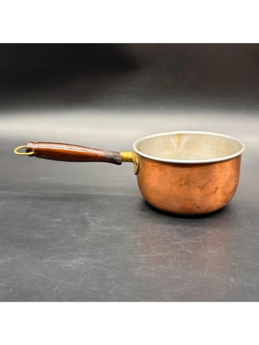 Vintage Copper Saucepan Wooden Handle Rustic Cookware Pot Dipper Pour Spout